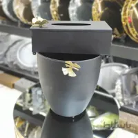 سطل و دستمال پذیرایی