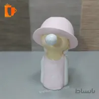 مجسمه پلی استری دختر آدامسی