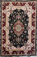 ذرونیم دستباف تبریز طرح نشاط رنگ مشکی چله ابریشم