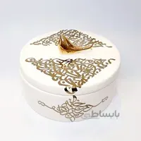 شکلات خوری گرد بزرگ با نوشته طلایی و پرنده طلا کایگرافی مثلثی