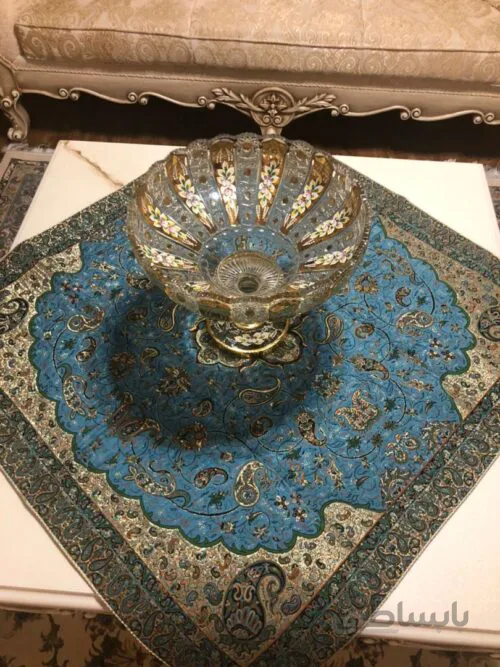 رومیزی 1*1 ترمه سنتی طرح شاه عباسی