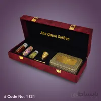 پک هدیه زعفران – نبات و هل و غنچه گل محمدی و 2 گرم زعفران