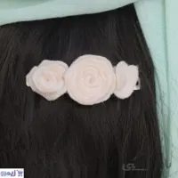 سنجاق سر رز نمدی