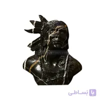 مجسمه سنگی سرخپوست