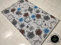 گلیم فرش متال طرح گلبرگ