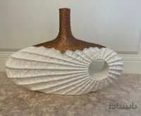 گلدان دکوراتیو کد ۱۰۲۰۷۶