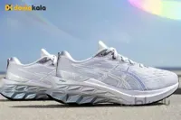 کفش اورجینال اسیکس نوابلاست پلاتینم دویدن و پیاده روی Asics NOVABLAST 2 PLATINUM 1012b131-020 ا Original running and walking shoes Asics NOVABLAST 2 PLATINUM 1012b131-020