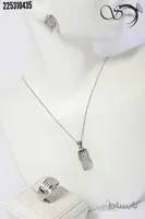 نیم ست نقره زنانه کد:۲۰۴۲