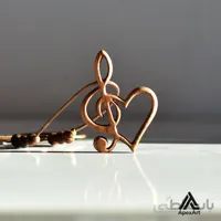 گردنبند چوبی ترکیب قلب و سل