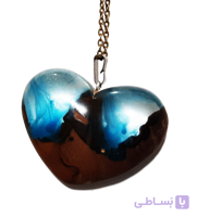 گردنبند چوب و رزین طرح قلب Ak011