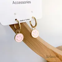 گوشواره اسمایل صورتی