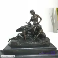 مجسمه برنز آرمور