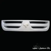 جلو پنجره سمند سفید