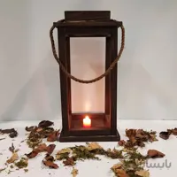 فانوس چوبی بزرگ رنگ قهوه ای