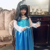 لباس السا ( فروزن ) همراه تل و تاج