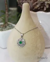 گردنبند نگین سبز