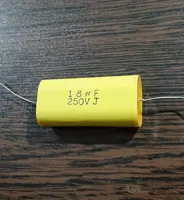 خازن اکسیال، ۱۸ میکروفاراد، ۲۵۰ ولت (۱۸uf 250v)