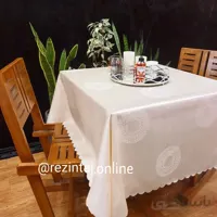 رومیزی ژاگارد رزین تاژ 12 نفره مستطیل 150*320 طرح رمانس کرم