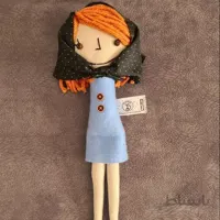 عروسک پارچه ای خانواده ی خسرو خان، منیژه خانم
