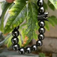 دستبند تاج حدید مردانه ا Men's hematite Crown Bracelet