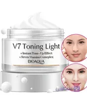 کرم آبرسان و روشن کننده پوست ویتامینه V7 بیوآکوا BIOAQUA