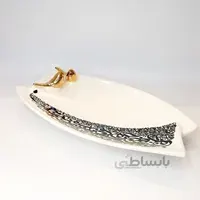 دیس دولبه کالیگرافی بزرگ با پرنده طلا و نوشته مشکی