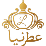 عطرنیا