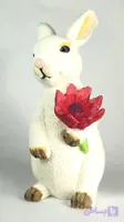 مجسمه دکوری مدل خرگوش و گل ایستاده هامان طرح بافت