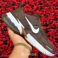 کفش کتانی مردانه نایک v2k قهوه ای سفید