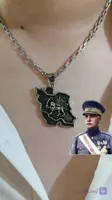 گردنبند شیر و خورشید روی نقشه ی ایران