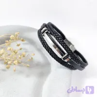 دستبند چرمی مردانه سه ردیف بافت‌دار با پلاک فلزی شیک | دلسامه