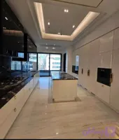 کابینت طرح انزو معکوس براق سوپر پولیش وپلی اورتان کدdf ۳۹۵