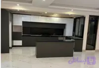 کابینت دوپله طوسی سفید هایگلاس مات وبراق در۴قسط ۴۷۵