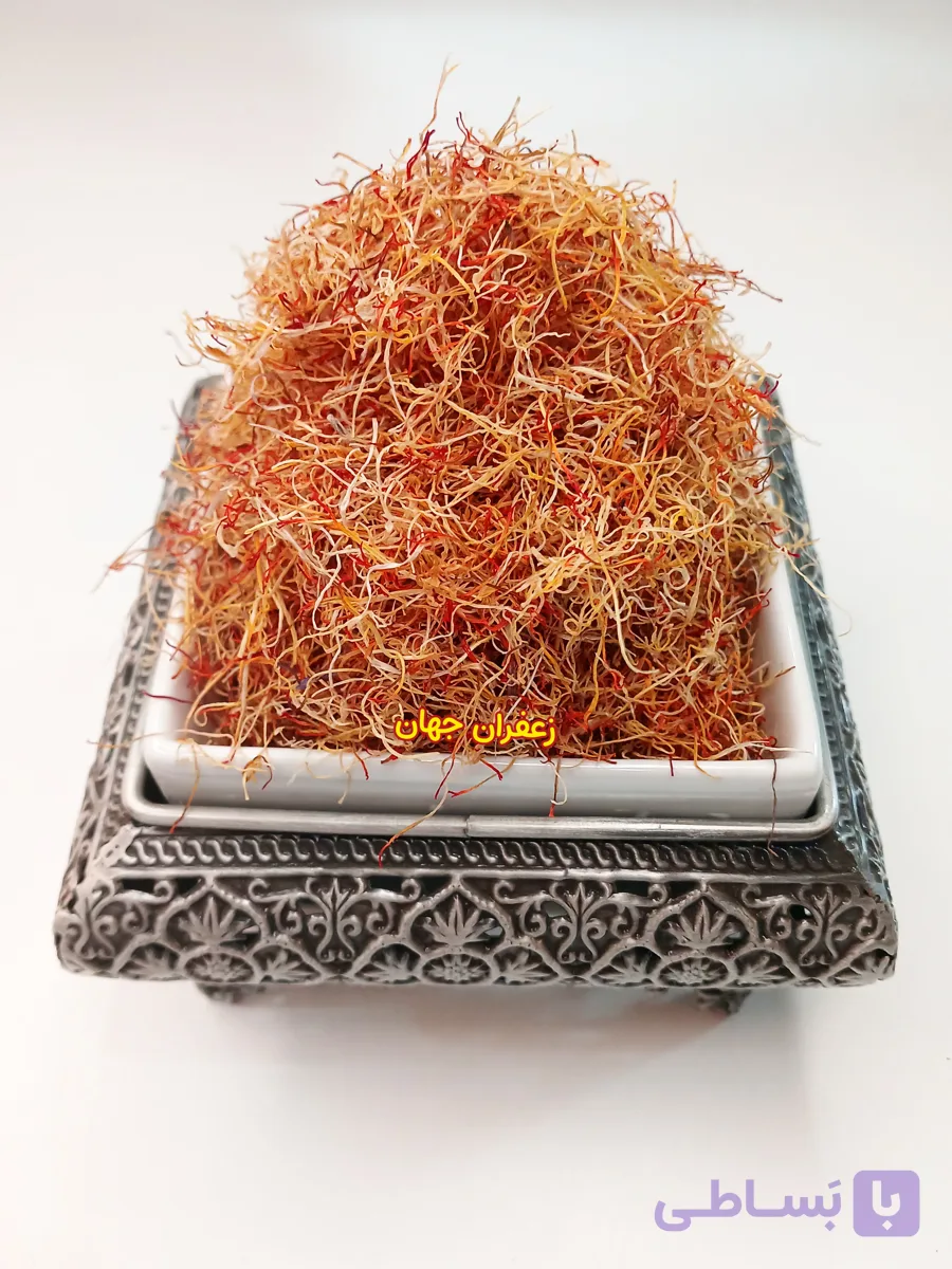 زعفران ریشه پرسرخ