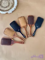 برس سوزنی بزرگ طرح چوب