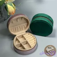 نظم دهنده جواهرات دایره ای مخمل