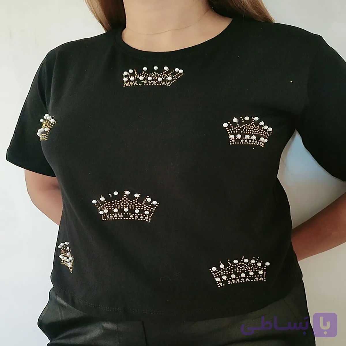 تیشرت کراپ طرح تاج