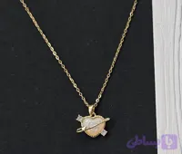 گردنبند قلب سیاره ای ❤️ آبکاری طلا شده رنگ طلایی جذاب استیل درجه یک بدلیل کیفیت بالاش مناسب استفاده روزانه از آویدخت