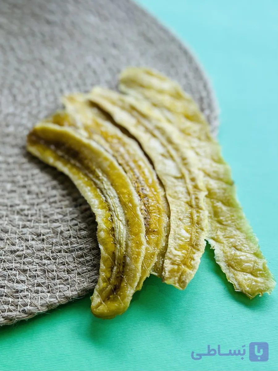 موز خشک