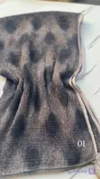 شال دورنگ آبرنگی