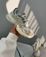 کتونی نایکیV2K Nike