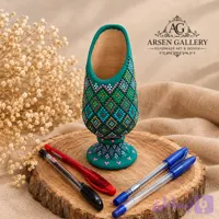 جامدادی سفالی پایه‌دار نقطه‌کوبی