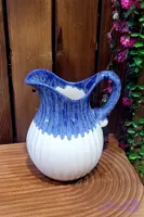 پارچ‌سرامیکی آبی سفید