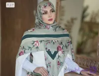 روسری رنگ سبز طرح گل mo350
