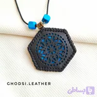 کیف حرز گردنبند چرم طبیعی مدل 6 ضلعی دست دوز کد 41