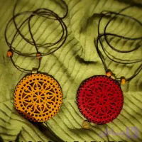 کیف حرز و دعا چرم طبیعی دست دوز گردنی طرح اسلیمی کد 1