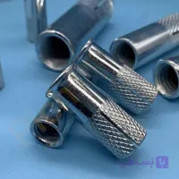 انکربولت 10