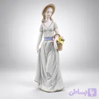 مجسمه چینی بانوی سبد به دست