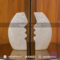 گلدان دکوری دو عددی طرح بوسه رنگ کرم خاکی