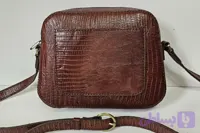 کیف دوشی زنانه چرم گاوی و دستدوز (کد V9YPB)